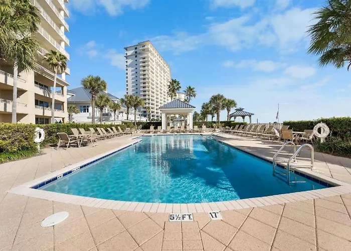 Apartment Club 208c By Youngs Suncoast *